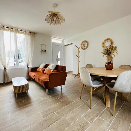 Hébergement de vacances La Ferme De La Brutellette Woignarue